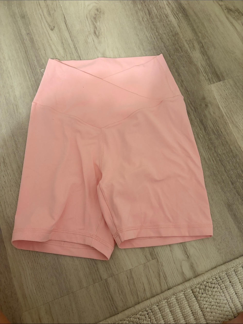 Coral arie biker shorts